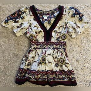 LIL ivory black burgundy short sleeve v neck shirt top blouse 0